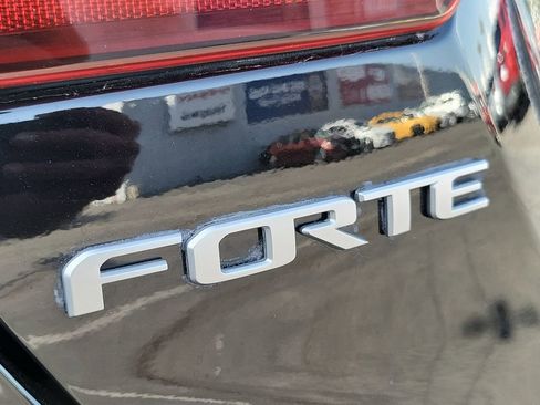 Used 2023 Kia Forte GT w/ GT2 Package FWD image 25