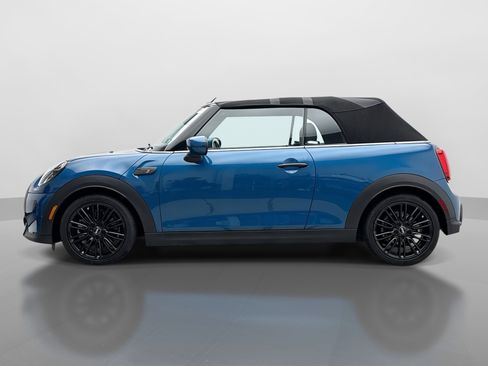 Used 2023 MINI Cooper S FWD image 2