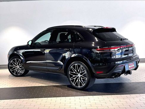 Used 2026 Porsche Macan AWD/4WD image 3