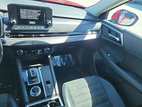 Used 2024 Mitsubishi Outlander SE AWD/4WD image 18