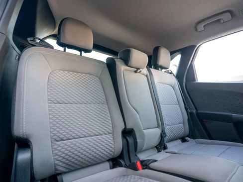 Used 2020 Ford Escape SE image 34