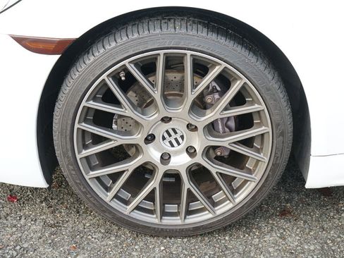 Used 2018 Porsche 718 Cayman Base image 19