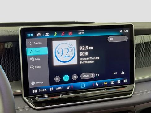 New 2026 Volkswagen Tiguan SE FWD image 14