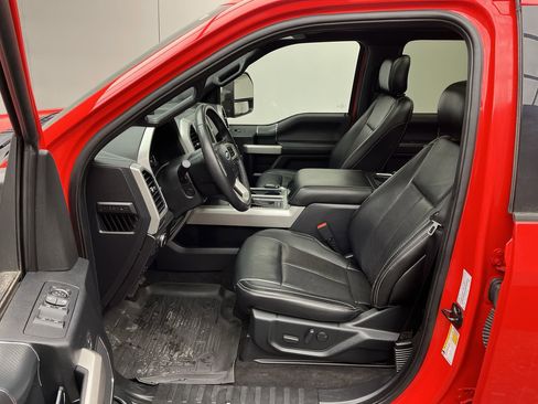 Certified 2020 Ford F150 Lariat w/ Equipment Group 502A Luxury image 3