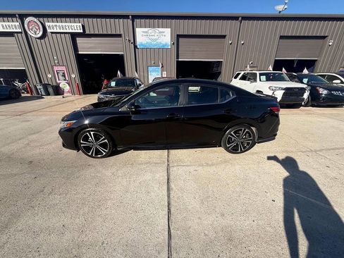 Used 2020 Nissan Sentra SR image 4