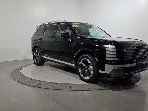Used 2026 Hyundai Palisade Limited AWD/4WD image 9