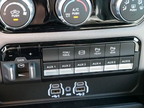 New 2026 RAM 2500 Big Horn image 24