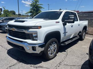 Used 2024 Chevrolet Silverado 2500 LT w/ Convenience Package AWD/4WD video 2