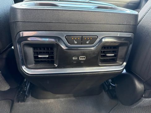 Used 2022 GMC Sierra 1500 Denali w/ Denali Carbonpro Edition AWD/4WD image 40