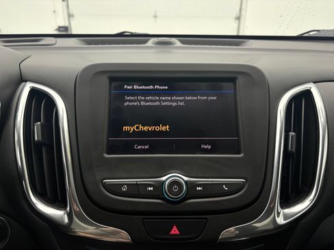 Used 2020 Chevrolet Equinox LT w/ Driver Convenience Package FWD image 25