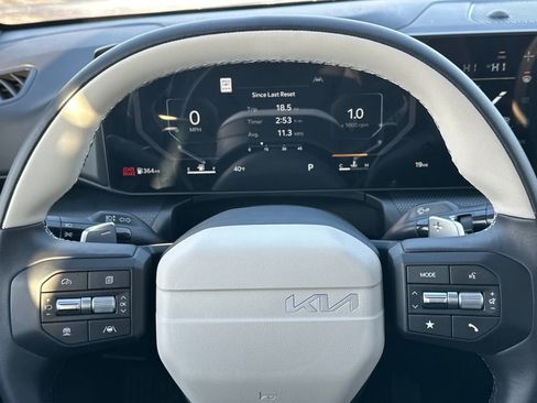 New 2025 Kia K4 GT-Line image 20