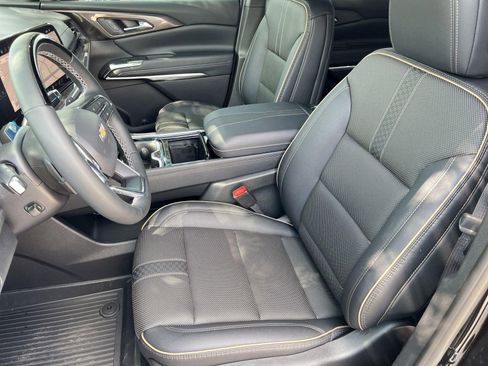New 2026 Chevrolet Traverse High Country FWD image 21