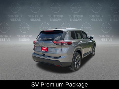 Used 2024 Nissan Rogue SV w/ SV Premium Package AWD/4WD image 7