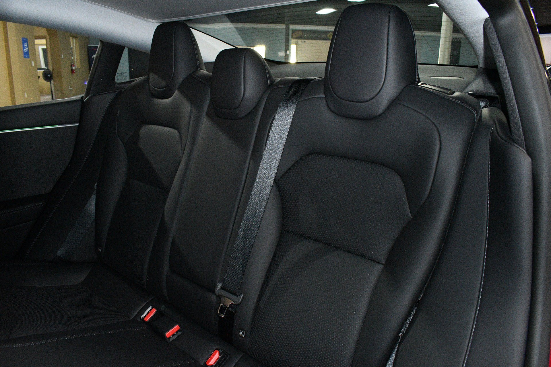 Used 2025 Tesla Model 3 Long Range AWD/4WD image 17