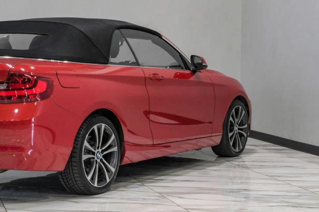 Used 2017 BMW 230i xDrive Convertible AWD/4WD image 17