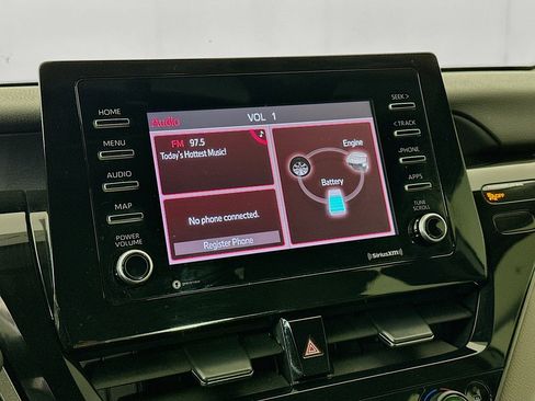 Used 2021 Toyota Camry SE FWD image 19
