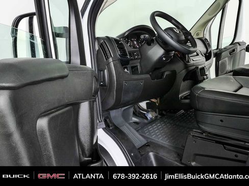 Used 2024 RAM ProMaster 2500 w/ Convenience Group FWD image 7