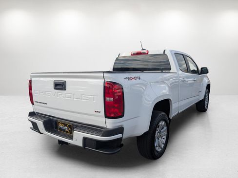 Used 2022 Chevrolet Colorado LT w/ Safety Package image 5