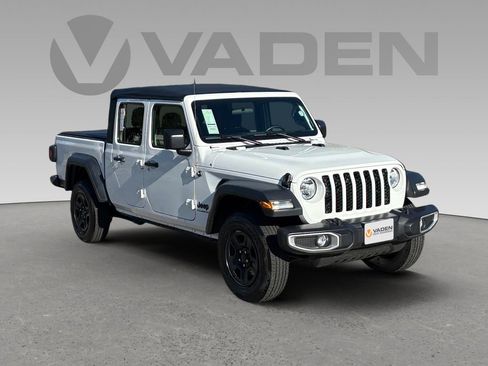 Used 2023 Jeep Gladiator Sport w/ Trailer Tow Package image 1