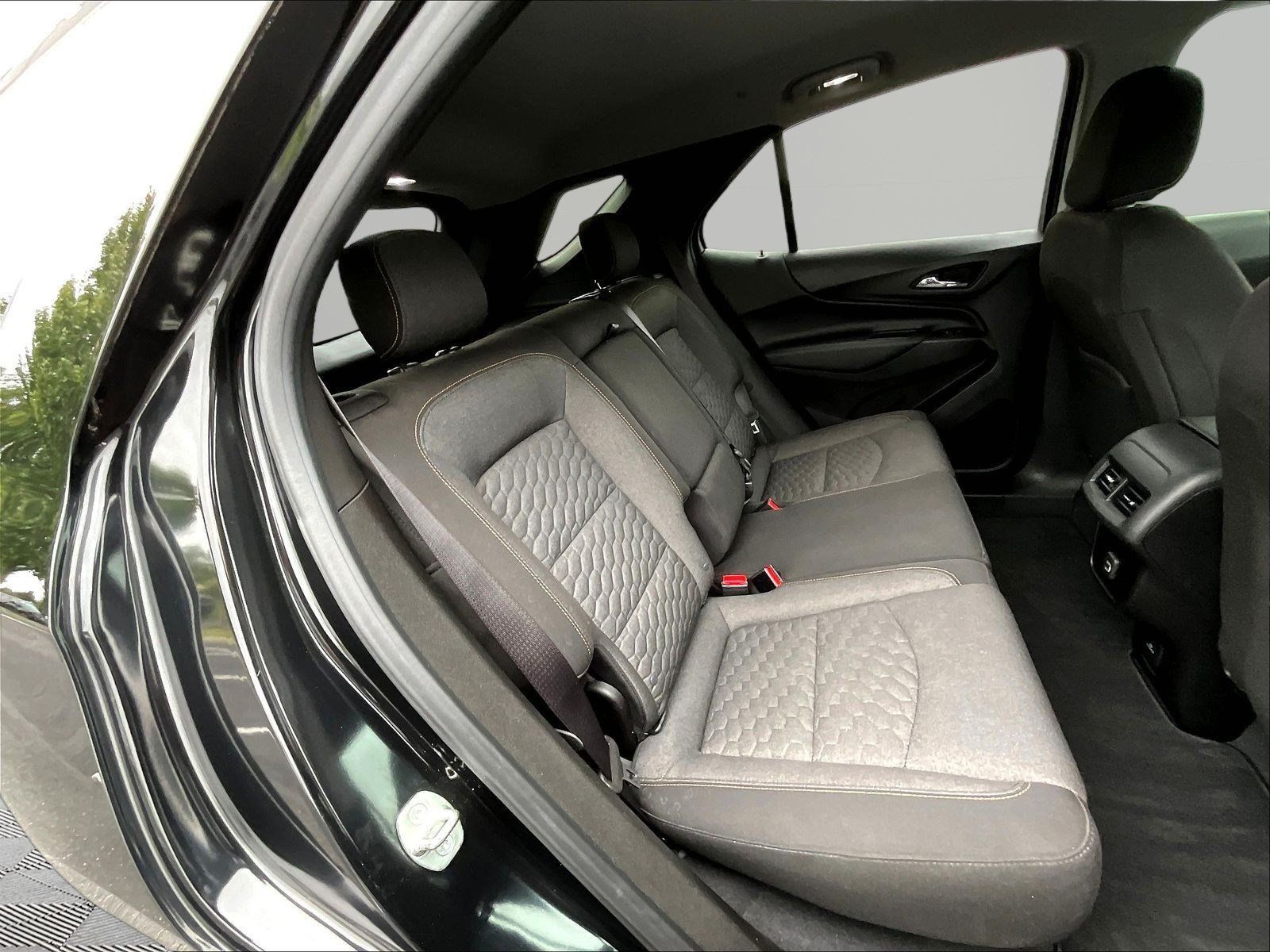 Used 2019 Chevrolet Equinox LT FWD image 25