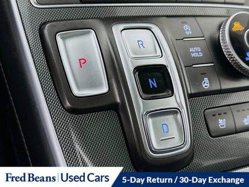 Used 2022 Hyundai Santa Fe Limited image 19