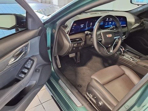 Used 2025 Cadillac CT5 Sport w/ Technology Package AWD/4WD image 6