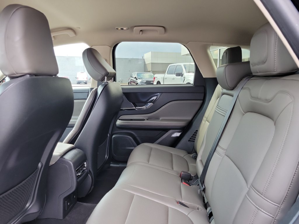 Certified 2023 Lincoln Corsair AWD w/ Equipment Group 101A image 14