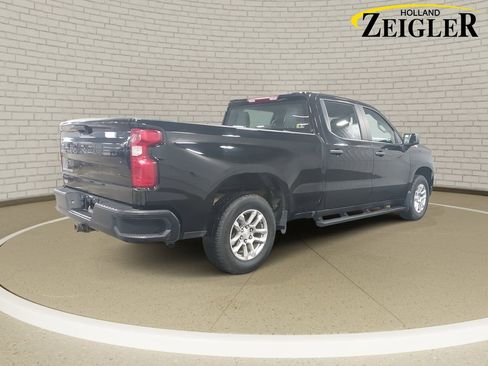 Used 2024 Chevrolet Silverado 1500 W/T w/ Z71 Off-Road Package image 5