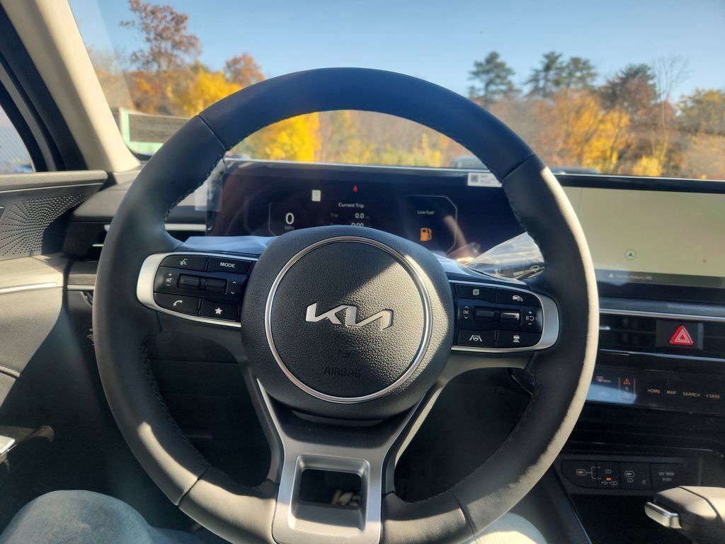 New 2026 Kia K5 EX FWD image 13