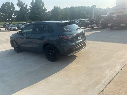 Used 2023 Honda HR-V Sport image 24