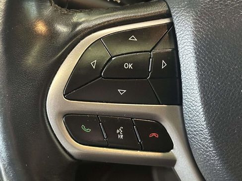 Used 2019 Jeep Cherokee High Altitude AWD/4WD image 24