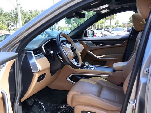 Used 2022 Jaguar F-PACE S AWD/4WD image 30