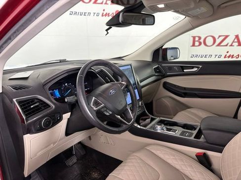 Used 2023 Ford Edge Titanium AWD/4WD image 12