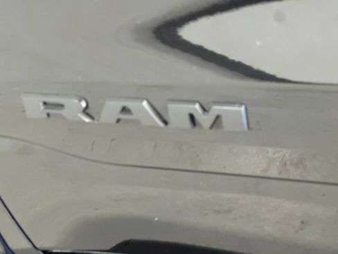 Used 2020 RAM 1500 Laramie AWD/4WD image 29