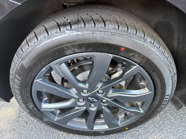 Used 2023 Chevrolet Equinox RS FWD image 17