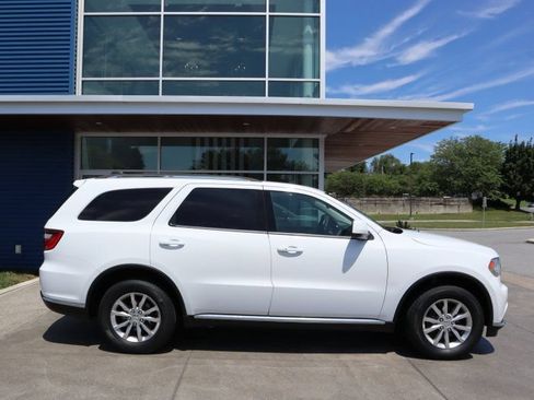 Used 2017 Dodge Durango SXT w/ Quick Order Package 23B AWD/4WD image 2