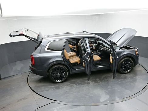 Used 2022 Kia Telluride SX image 44
