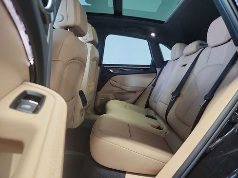 New 2026 Porsche Macan S image 11