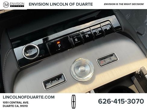 New 2025 Lincoln Navigator L Reserve image 23