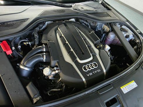 Used 2018 Audi A8 L 4.0T w/ Executive Package image 43