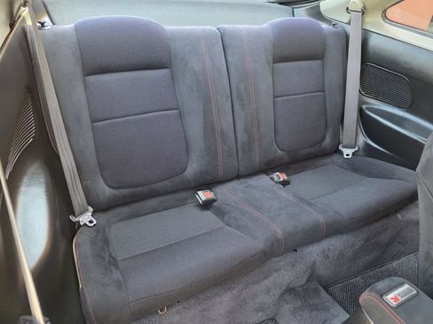 Used 2001 Acura Integra Type R FWD image 36