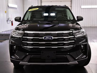 New 2026 Ford Explorer Active w/ Active Comfort Package