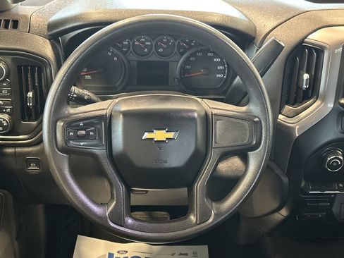 Used 2021 Chevrolet Silverado 1500 Custom AWD/4WD image 28