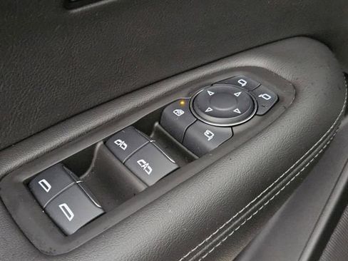 New 2025 Cadillac XT6 Sport w/ Technology Package image 26