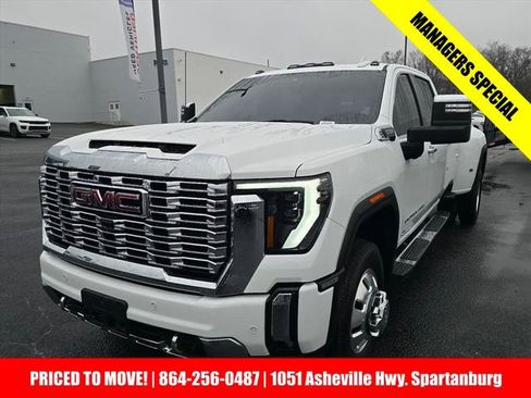 Certified 2024 GMC Sierra 3500 Denali w/ Denali Reserve Package image 9