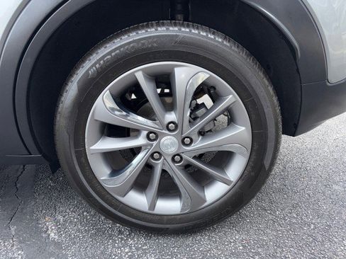 Used 2023 Buick Encore GX Essence w/ Experience Buick Package image 12