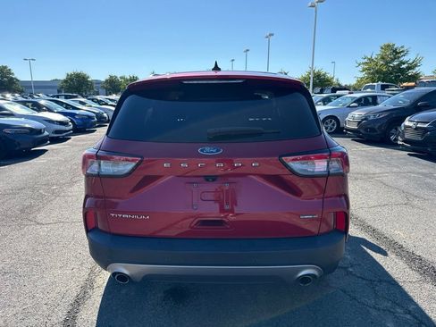 Used 2021 Ford Escape Titanium w/ Titanium Elite Package AWD/4WD image 10