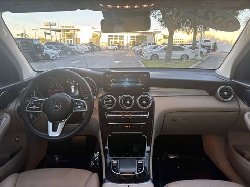 Certified 2022 Mercedes-Benz GLC 300 image 13