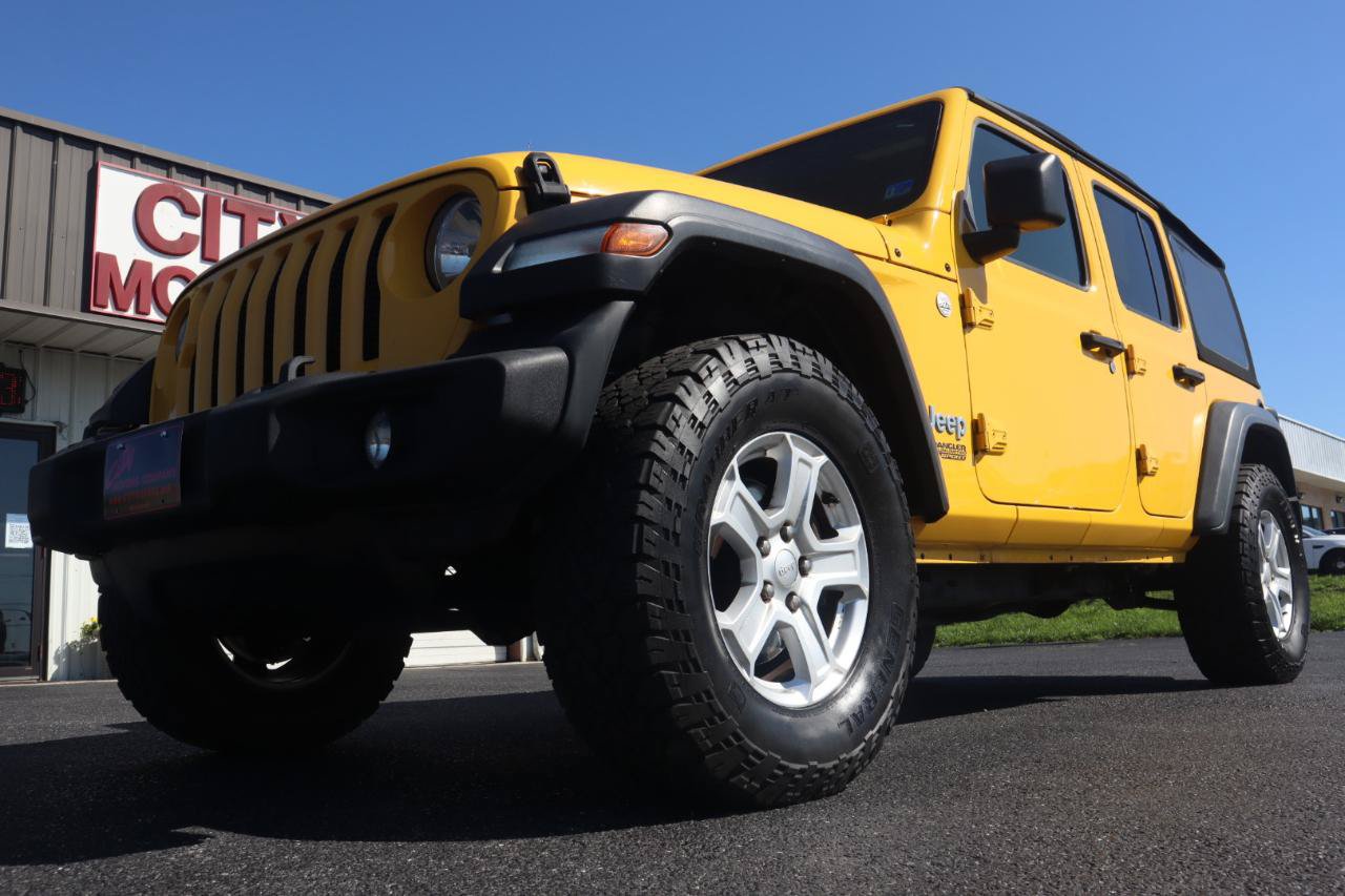 Used 2020 Jeep Wrangler Unlimited Sport S AWD/4WD image 16