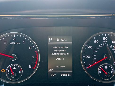 Used 2021 Kia K5 LXS FWD image 16
